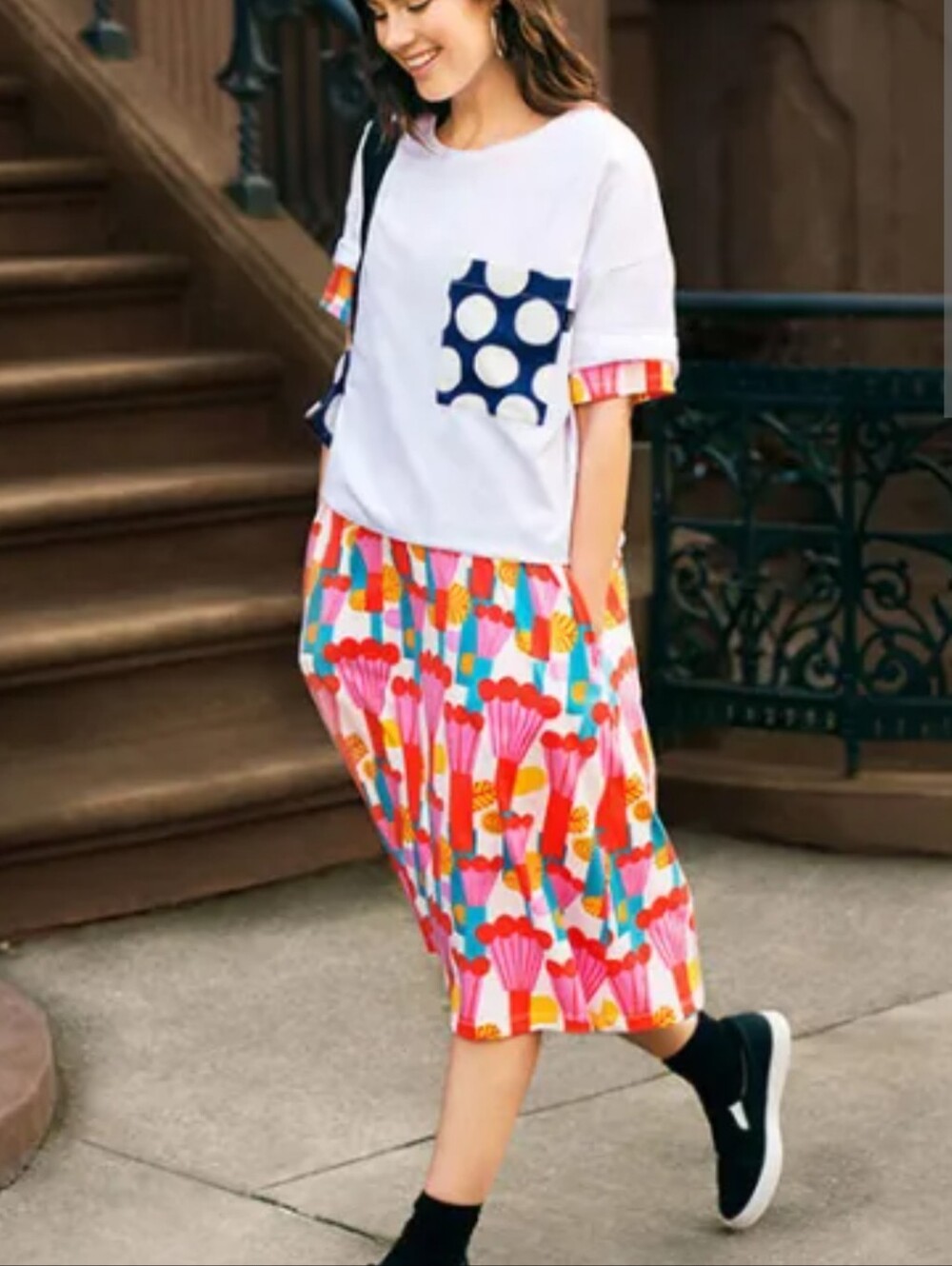 Marimekko X Uniqlo White Cotton Tee with Navy Polka Dot Pocket Small